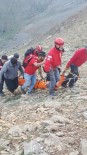 DONMA TEHLİKESİ - Antalya'da 12 Saatlik Nefes Kesen Çoban Kurtarma Operasyonu