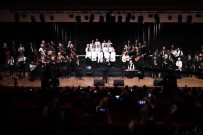EBRU SANATı - Başakşehir Müzik Akademisi Orkestrası'nın Yıl Sonu Konserine Yoğun İlgi