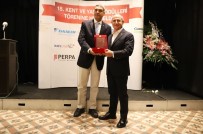 Başkan Akgün'e 'En Başarılı Belediye Başkanı Ödülü'