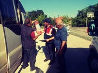 Jandarmanın Okul Önü Denetimlerinde Aranan 5 Şahıs Yakalandı