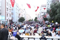 RAMAZAN DAVULCUSU - Kepez'in Gönül Sofraları 100 Bin Kişiyi Buluşturdu
