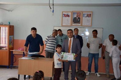 Güroymak'ta Karne Dağıtım Töreni