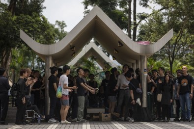 Hong Konglular Yeni Bir Protestoya Hazırlanıyor
