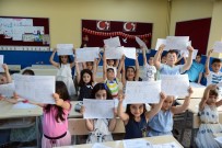 EĞİTİM ÖĞRETİM YILI - İstanbul'da Karne Heyecanı