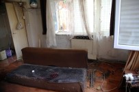 YAĞAN - Kartal Belediyesi Selden Zarar Gören Vatandaşların Yardımına Koştu