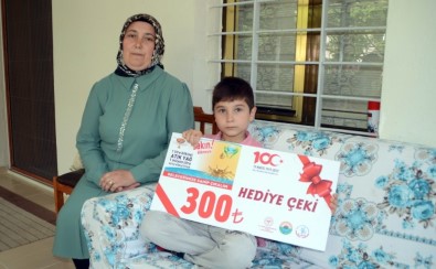 Minik Ahmet, Teyzesinin Kanser Olduğunu Ortaya Çıkardı