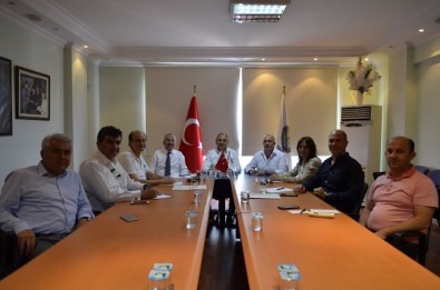 Öncü Ve Genç Bağcı Projesi Bilgilendirme Toplantısı Salihli'de Yapıldı