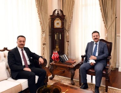 Vali Şentürk'ün Kocaeli Temasları