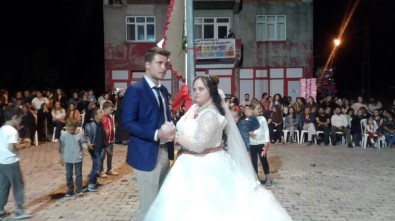 Down Sendromlu Sevcan'ın Düğün Hayali Gerçek Oldu