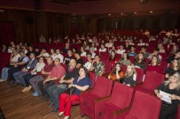 BURSA BÜYÜKŞEHİR BELEDİYESİ - Genç Sinemacılara Tam Not