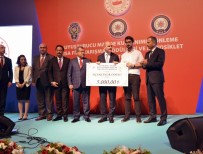 İSTANBUL EMNIYET MÜDÜRÜ - Anadolu Üniversitesi Öğrencisinden Anlamlı Başarı