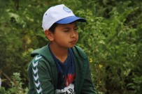 SAĞANAK YAĞMUR - Babalar Günü'nde Babasının Geri İşe Alınmasını İstedi