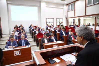 Sakarya Büyükşehir Meclisi 60 Maddeyi Görüşecek