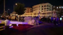 Antalya'da Polis Aracı Otomobil İle Çarpıştı Açıklaması 2 Polis Yaralı