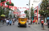 RAMAZAN BAYRAMı - Atıklar Çöp Taksiye Atılacak