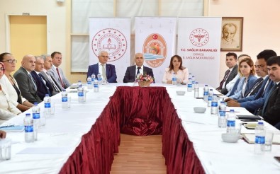 Denizli'de 'Beyaz Bayrak Ve Beslenme Dostu Okul' Sertifika Töreni