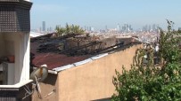 MEHMETÇIK - Gaziosmanpaşa'da 2 Katlı Binanın Çatı Katı Alev Alev Yandı