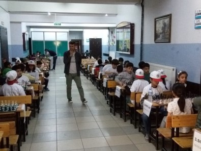 Iğdır'da Satranç Turnuvası Düzenlendi