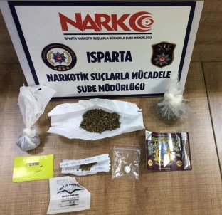 Isparta'da Uyuşturucu Operasyonu Açıklaması 2 Gözaltı