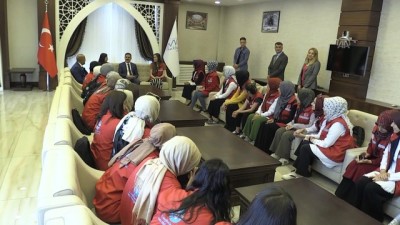 Vali Akbıyık 'Damla Projesi' Gönüllülerini Kabul Etti