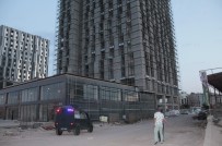 20 Yaşındaki Genç Kız İnşaatın 16'Incı Katından Ölüme Atladı