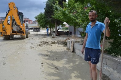 Burdur'da Su Baskınının Yaraları Sarılıyor