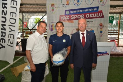 Dursunbey'de Yaz Spor Okulları Başladı