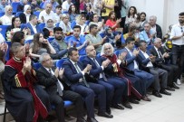 Geleceğin Hukukçularının Mezuniyet Sevinci