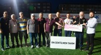 ÇANAKKALE ZAFERI - Küçükçekmece Emektarlar Ligi'nin Şampiyonu Fatihanspor Oldu