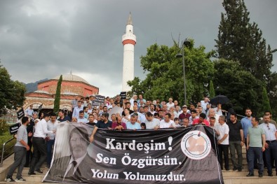 Manisalılar Mursi İçin Meydanlara İndi