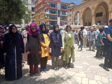 Mardin'de Muhammed Mursi İçin Gıyabi Cenaze Namazı