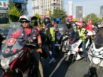 ÜCRETSİZ GEÇİŞ - Motosiklet Sürücülerinden Binali Yıldırım'a Jest