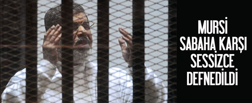 Muhammed Mursi defnedildi