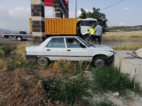 BALKAR - Adıyaman'da Trafik Kazası Açıklaması 2 Yaralı
