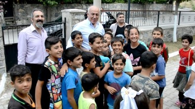 Başkan Havuzu Çocuklara Ücretsiz Yaptı
