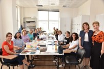 EL EMEĞİ GÖZ NURU - Başkan Şahin Çalışan Kadınları Ziyaret Etti
