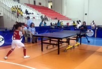 ÖDÜL TÖRENİ - Minikler Masa Tenisinde Yarıştı
