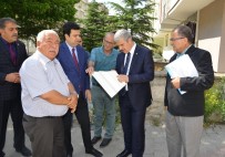 İBRAHIM AKıN - Vali Akın, Yapımları Devam Eden Okul İnşaatı Alanlarında İnceleme Yaptı