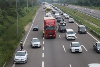 BOLU DAĞı - Bolu'da, TEM Otoyolu'nda Bayram Trafiği Devam Ediyor