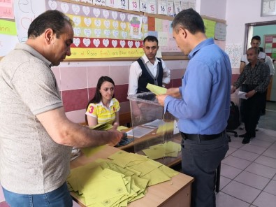 Çorum'da 7 Köy Ve 2 Mahallede Muhtarlık Seçimi Yenilendi