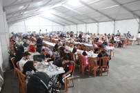 İFTAR ÇADIRI - Elazığ'da 75 Bin Kişi İftar Çadırında Buluştu