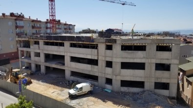 Gebze'deki 7 Katlı Otopark Yükseliyor