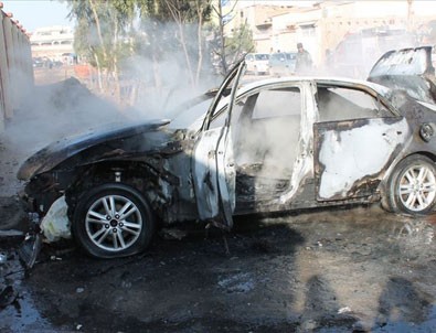 Kabil'de peş peşe 3 bombalı saldırı