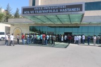 TAKSİ ŞOFÖRÜ - Kavgadan Kaçmak İsteyen Şahıs, Taksicinin Başından Vurulmasına Sebep Oldu