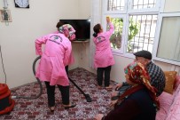 ŞEHITKAMIL BELEDIYESI - Şehitkamil'in Bayram Temizliği Yaşlı Çifti Sevindirdi