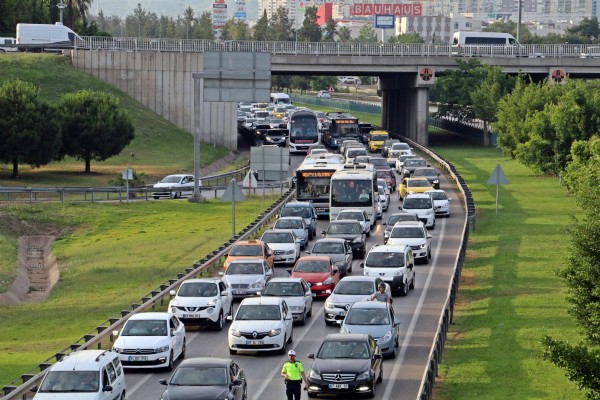 Bu da intihar trafiği!