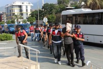 KURUSIKI TABANCA - Alanya'da Uyuşturucu Operasyonu Açıklaması 9 Şüpheli Adliyede
