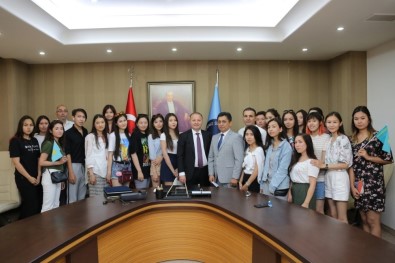 AÜ'de Orta Asya'dan Anadolu'ya İpekyolu'nda İzler Çalıştayı