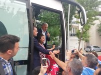BAŞKAN ADAYI - Binali Yıldırım'a Beylikdüzü Ve Büyükçekmece'de Büyük İlgi