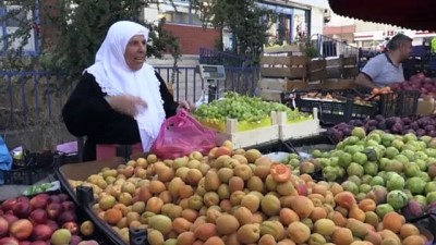 Mikro Kredi İle 5 Çocuğunu Üniversitede Okuttu